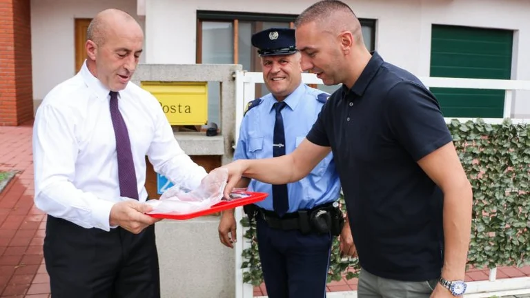 Haradinaj uron qytetarët për festën e Kurban Bajramit: Ne besojmë, andaj e vlerësojmë sakrificën