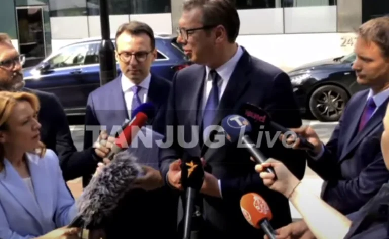 Vuçiq pas takimit: E njoh historinë më mirë se Kurti, ishte e lehtë