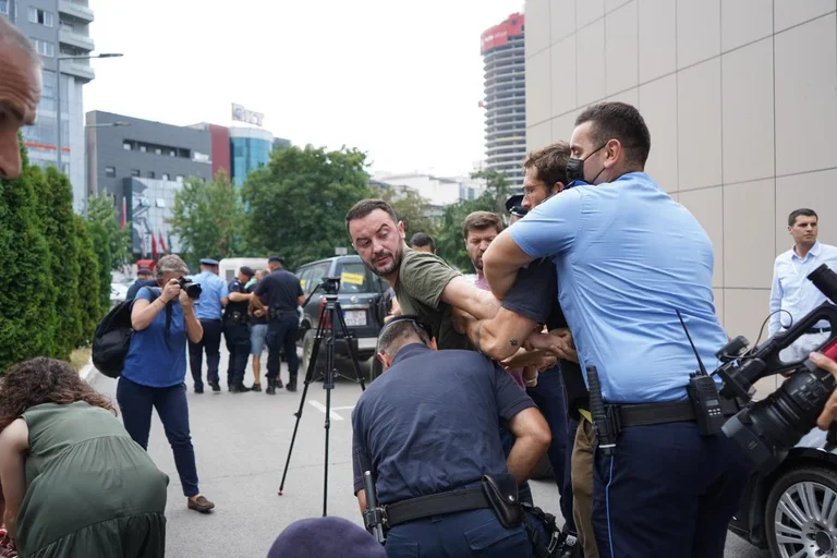 KMDLNj: Të hetohen veprimet e Policisë në protestën e PSD’së