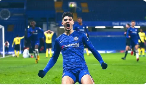 Chelsea i bën një super kontratë të re Armando Brojës
