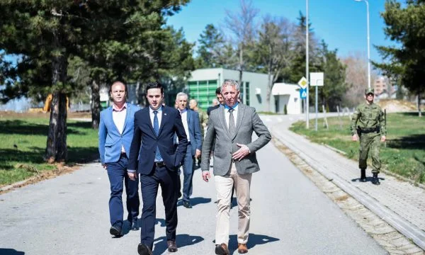 Abdixhiku ia konfirmon kandidaturën Anton Qunit për kryetar të Prizrenit