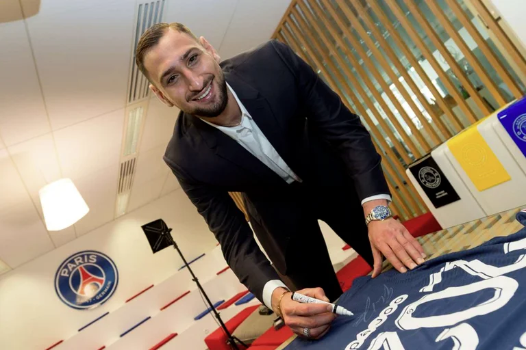 Zyrtare: Gigi Donnarumma kompleton transferimin te PSG