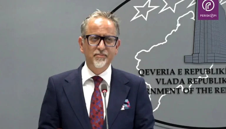 Vitia jep informacione për gjendjen në Deçan, thotë se së shpejti del raporti i ri