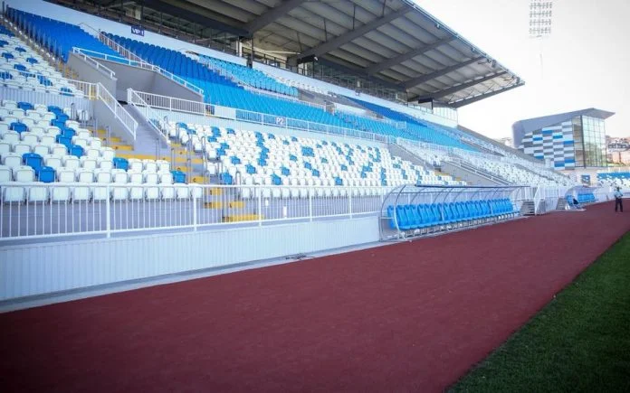 Masat e reja, rikthehen fansat në stadiumet kosovare por në kapacitet 30%