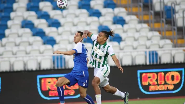 Myrto Uzuni realizon het-trick për Ferencvarosin, Prishtina eliminohet nga Liga e Kampionëve