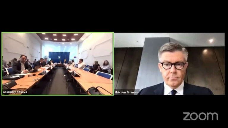 Lufta Simmons-Ambasadat: Si e zbuloi ish gjyqtari i EULEX-it se vendet mike nuk e njohin Pavarësinë e Kosovës?