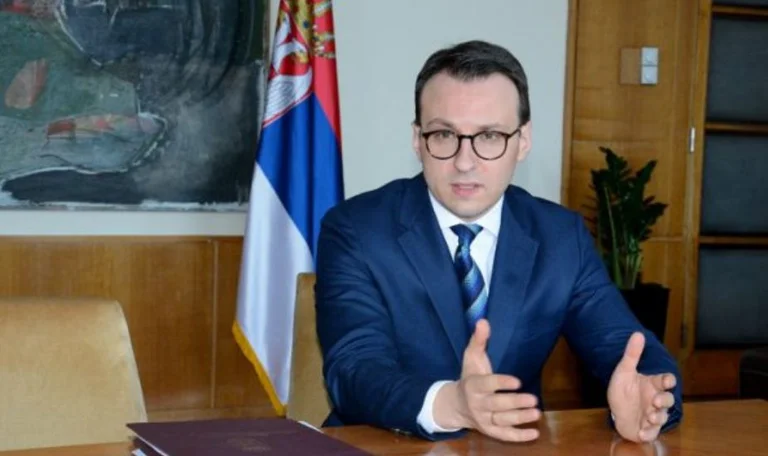 Petkoviq viziton Kosovën me lejen e MPJD-së