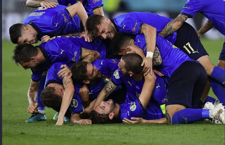 Italia kampione e Evropës, mposhtë Anglinë pas penalltive