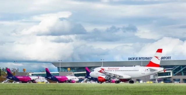 Rikthehen fluturimet në Maqedoninë e Veriut: Hapet aeroporti i Shkupit dhe Ohrit