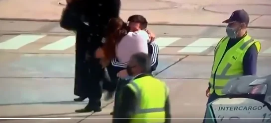 Ja çka do të thotë për Messin fitorja e djeshme: E ndrydh dhe shtrydh gruan nga gëzimi