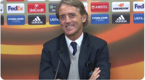 Roberto Mancini: “Ajo që duhet të bëjë Italia është të qëndrojë e qetë”