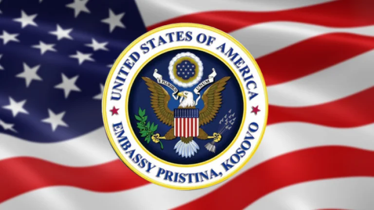 Ambasada Amerikane: Mezi presim të punojmë me Qeverinë Hoti
