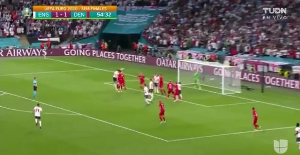 Kjo pritje që bëri Kasper Schmeichel kundër Anglisë, është gati e pabesueshme ?