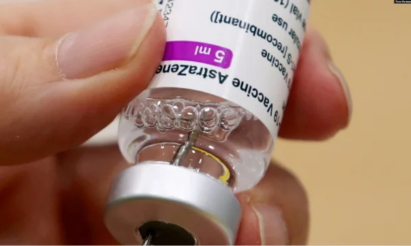 Ministria e Shëndetësisë: Vaksinimi me dozat e para do të bëhen vetëm me AstraZeneca