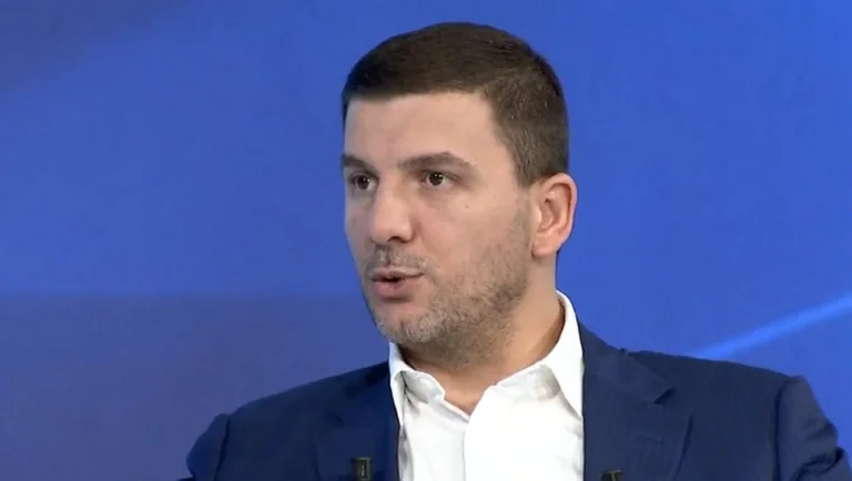 Krasniqi: Në PDK nuk ka të fortë, i fortë është vetëm qytetari dhe votuesi