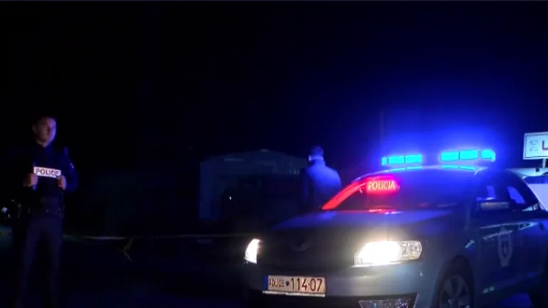 Përleshje masive në qendër të Mitrovicës, dy persona dërgohen në spital