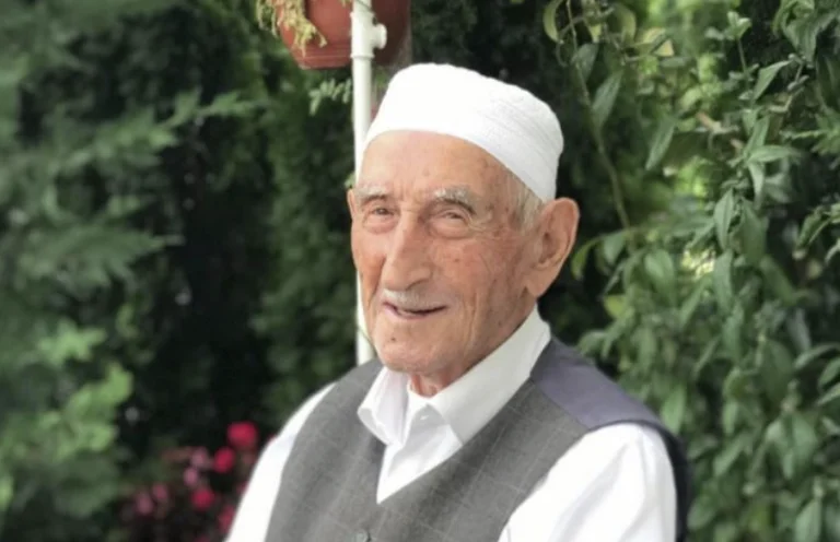 Il padre di Kadri Wessel sepolto alle 7:00 oggi