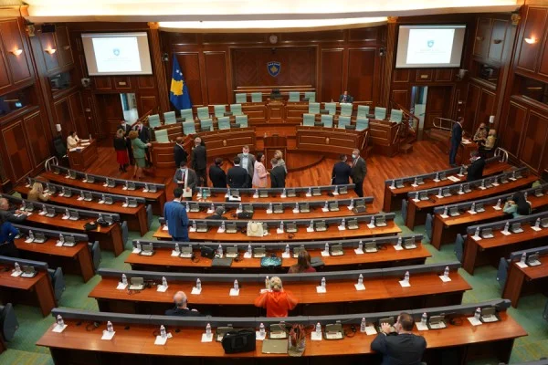 MPs express condolences über den Tod von Kadri Wessels Vater