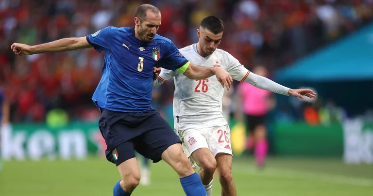 Chiudere il primo pezzo del super match, Italia-Spana