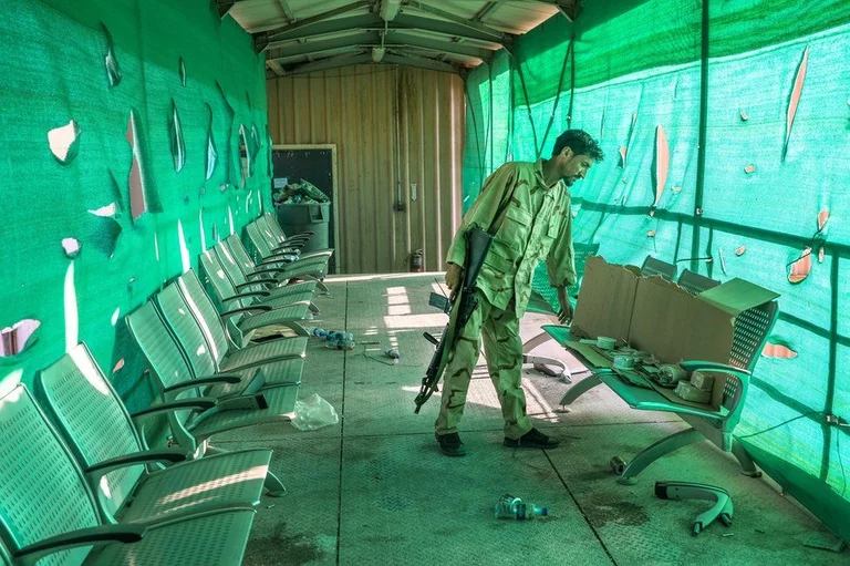 Afghan General: Als wir heute Morgen aufwachten, sahen wir, dass die Amerikaner Bagram ohne Warnung verlassen hatten.