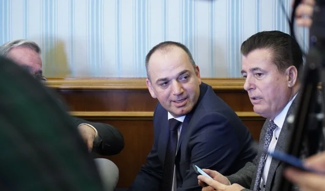 VV con due sindaci, secondo milionari: è Agim Bahtiri più ricco o Mytaher Haskuka?