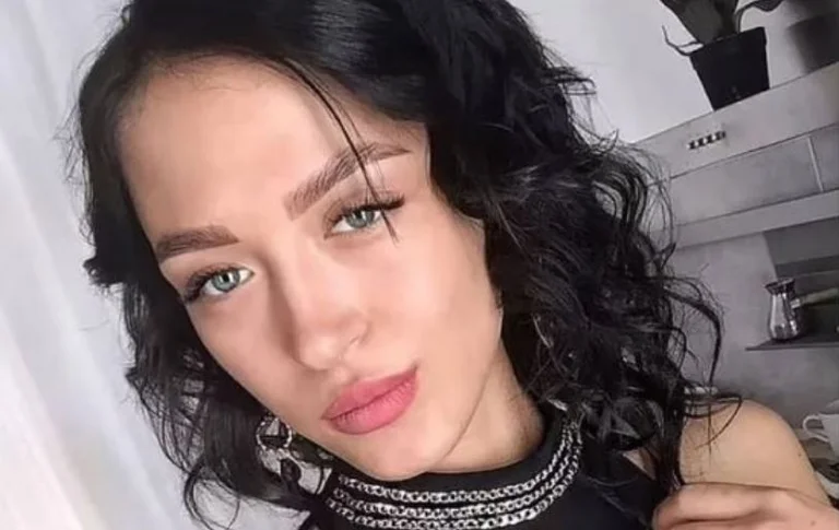 Russian porn star jumped off 22nd floor nach feeling einsam