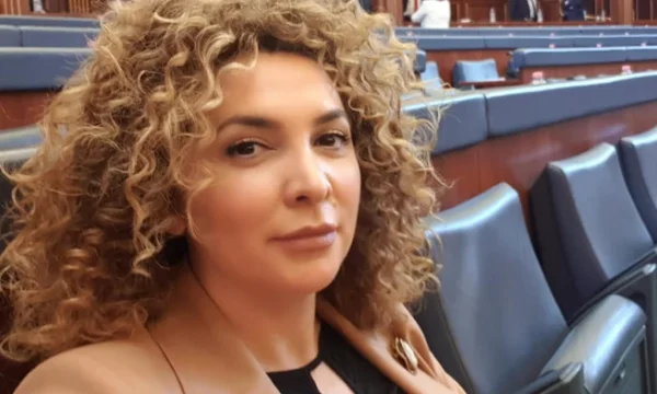 Albena Resiti warnt von AAK: Wenn sie mich auf diese Weise ignorieren