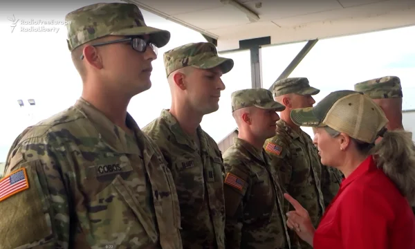 The U.S. Senator at Bondsteel tells the soldiers about the Russian influence: Your mission is to maintain peace in Kosovo