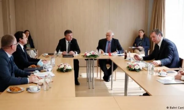 Kurti will insist on his four points even at the next meeting with Vucinqi, being viewed as unrealistic by civil society.