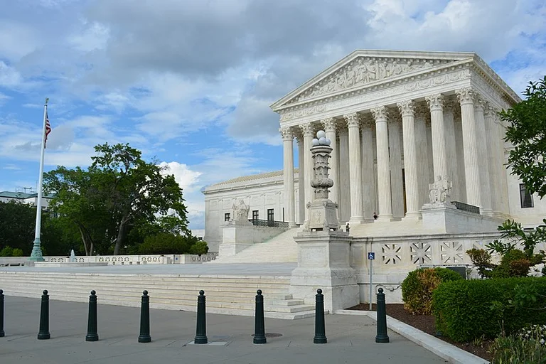 U.S. Supreme Court weigert sich, Skelzen Berishas Beschwerde gegen ihn zu überprüfen