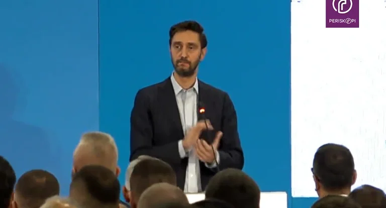 Wenn PDK stoppt Kosovo '%s', will Ismaili diese Worte von Kadri Wessel erinnern