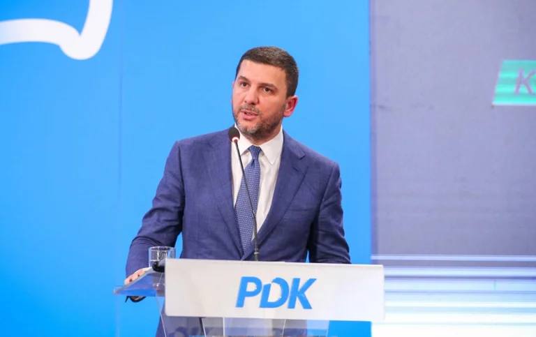 Le PDK approuve une déclaration politique en 23 points après l'élection du président de Memli Krasniqi