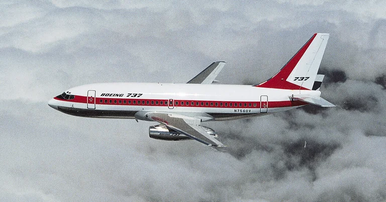 Boeing 737 macht Notfall Landung im Ozean, Rettungspiloten
