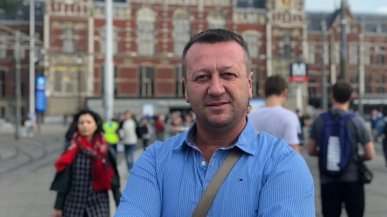 Trois jours après l'arrestation du chef du KPM, son remplaçant est nommé