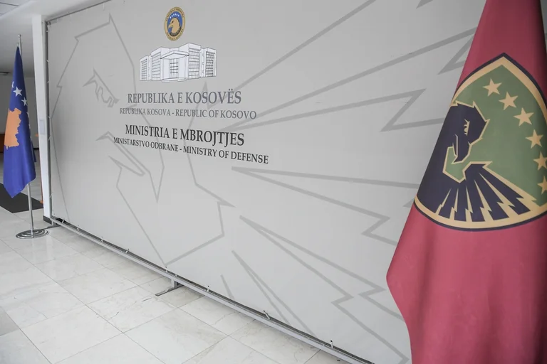 C'est la propriété du condamné pour corruption qui a été nommé directeur au bureau juridique de Min. Défense