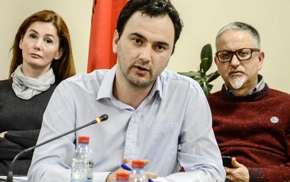 Division dans la VVA ? Artan Krasniqi montre les raisons pour lesquelles il ne se présente pas au président de Vushtri