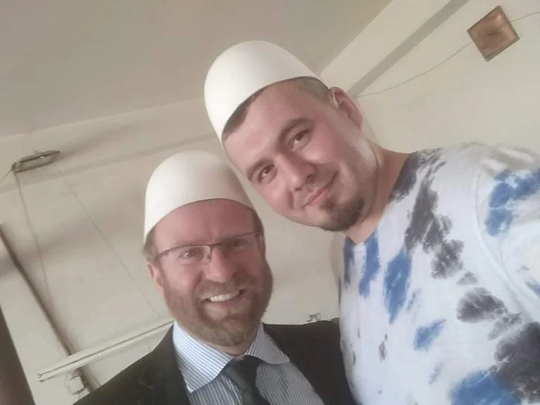 Hakki Abazi pone su propina: Hace un compromiso interesante en Prizren
