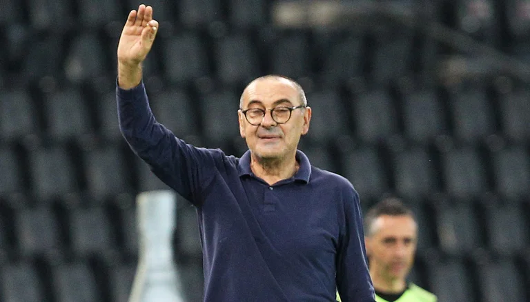 Sarri fa il primo tiro al Lazio, parlando del calciatore albanese
