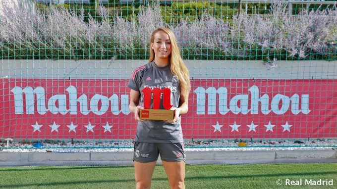 Real Madridi rinovon kontratën me Kosovare Asllanin