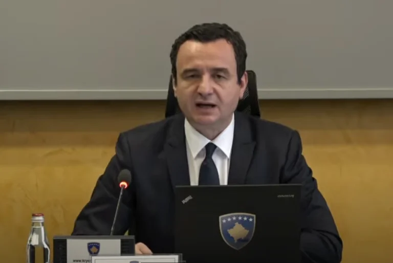 Kurti super i kënaqur me qeverisjen 100 ditëshe: Lavdëron gjendjen me pandeminë, ekonominë, drejtësinë, etj.