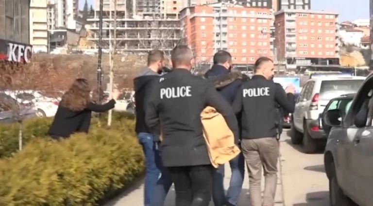 Reagon Sveçla për askionin e policisë: Subvencionet u takojnë bujqve