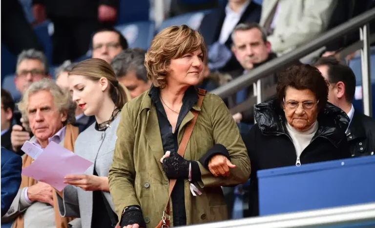 Fjalët brutale me të cilat nëna e Rabiot iu drejtua babait të Mbappe në tribuna, pas huqjes së penalltisë vendimtare