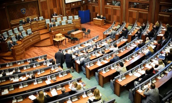 Nesër seanca e radhës e Kuvendit, votohet për shkarkimin e Bordit të RTK’së