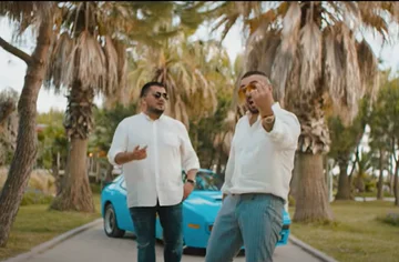 Cela arrive aussi : Du rappeur, il est devenu un chanteur fictif : Gjico touche le bas