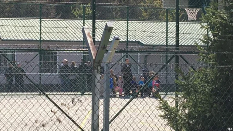 Rreth 100 kosovarë vazhdojnë të mbesin në Siri, shteti hesht kur pyetet për kthimin e tyre
