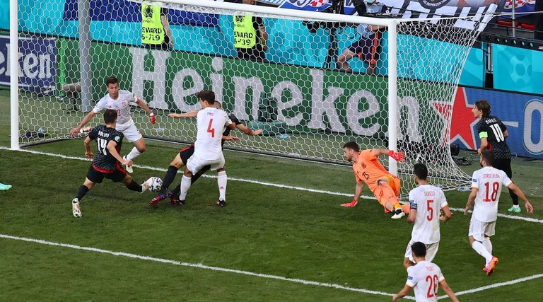 Spanja fiton spektaklin e tetë golave kundër Kroacisë, vazhdon drejt çerekfinales pas betejës së jashtëzakonshme