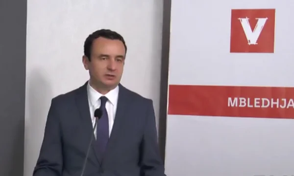 Kurti explique aux membres du LVV comment il considère l'accord final avec la Serbie