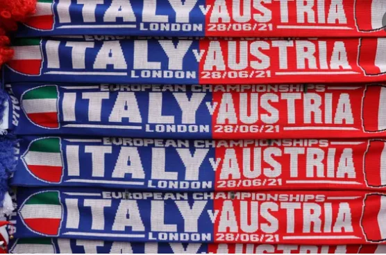 Esta noche, el super juego tiene lugar entre Italia y Austria, estas son formaciones oficiales