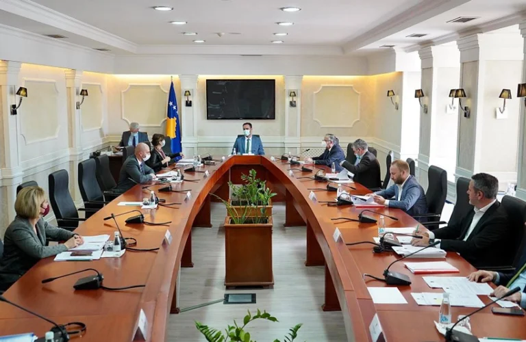 S'ka kurum: Assemblea delle favole del Parlamento