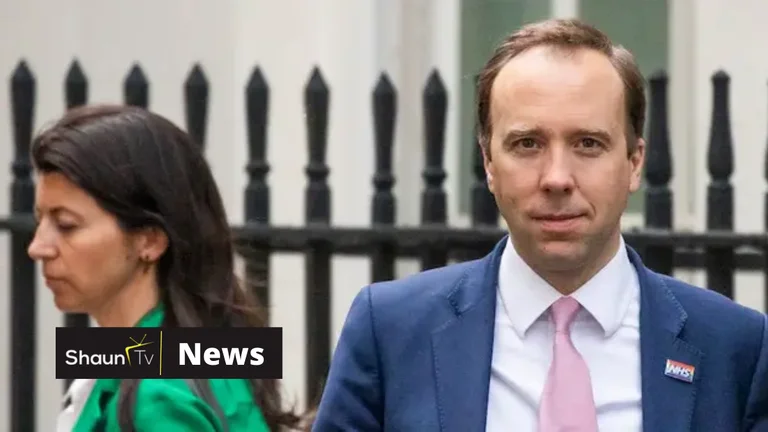 The minister was caught kissing with the assistant: British opposition urges his dismissal for misuse of public funds